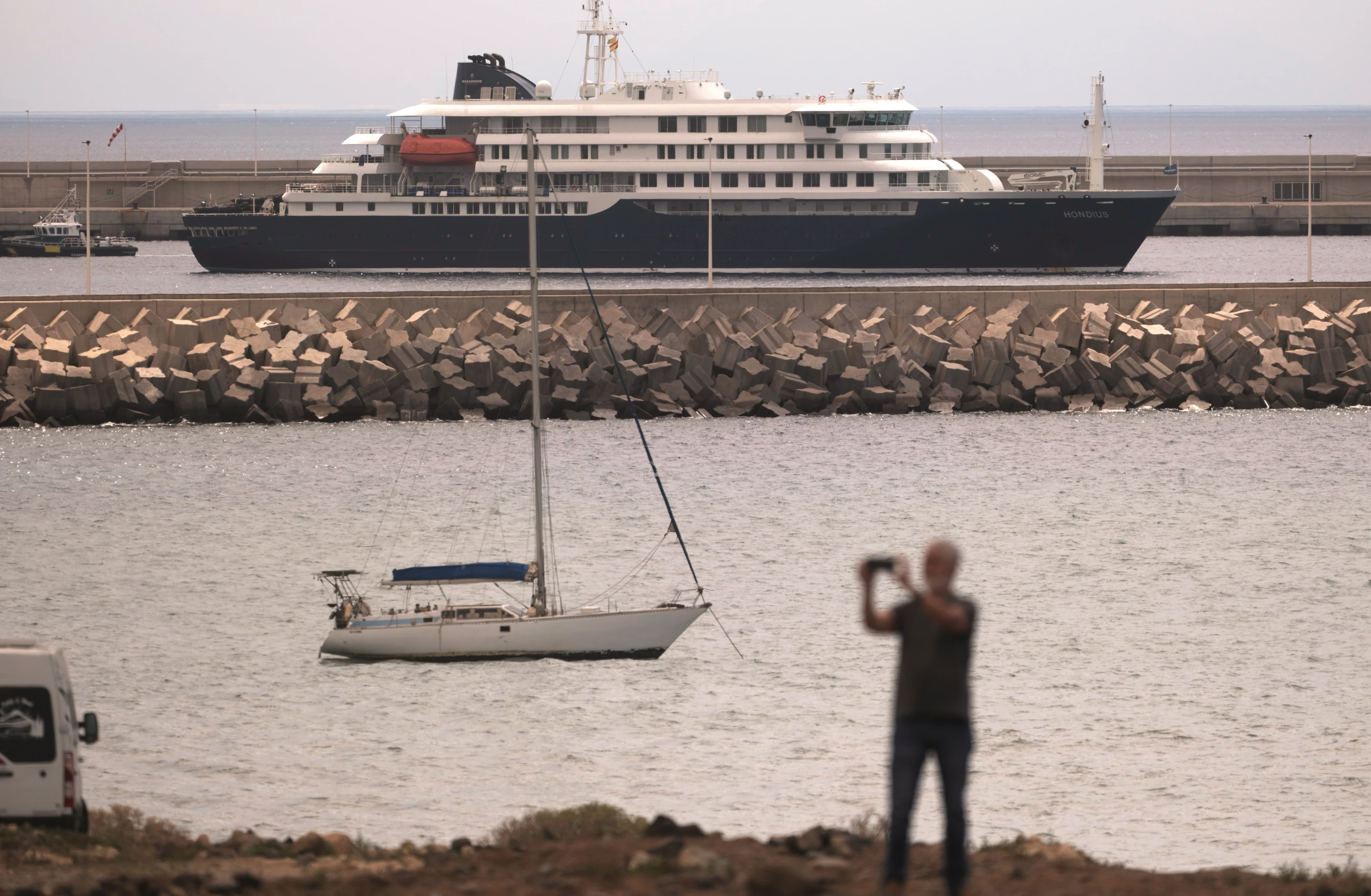 Spain Reports New Hantavirus Case in Passenger Evacuated From Cruise Ship as Outbreak Grows to 11