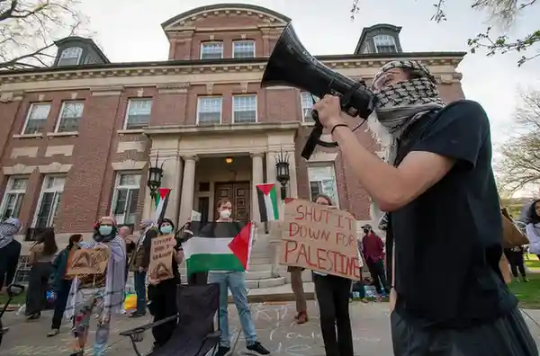 State Department Official Says Criticism of Israel Can Lead to Visa Revocations