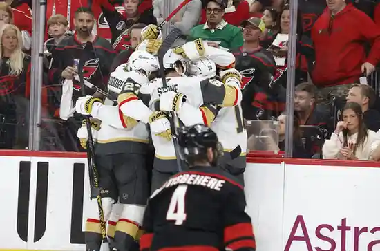 Tomas Hertl’s Late Winner Lifts Golden Knights Past Hurricanes 5-4 in Stanley Cup Final Opener